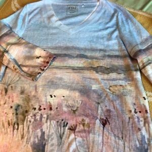 Beautiful pop over shirt